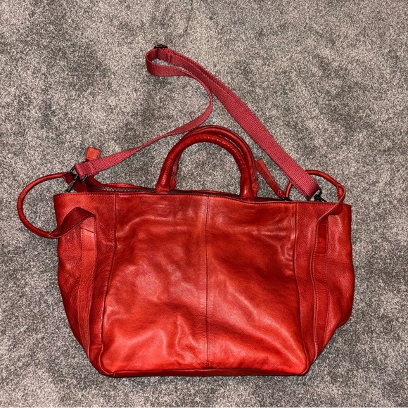 Free People Collection Leslie Leather Tote in Rebel Red - Picture 4 of 4